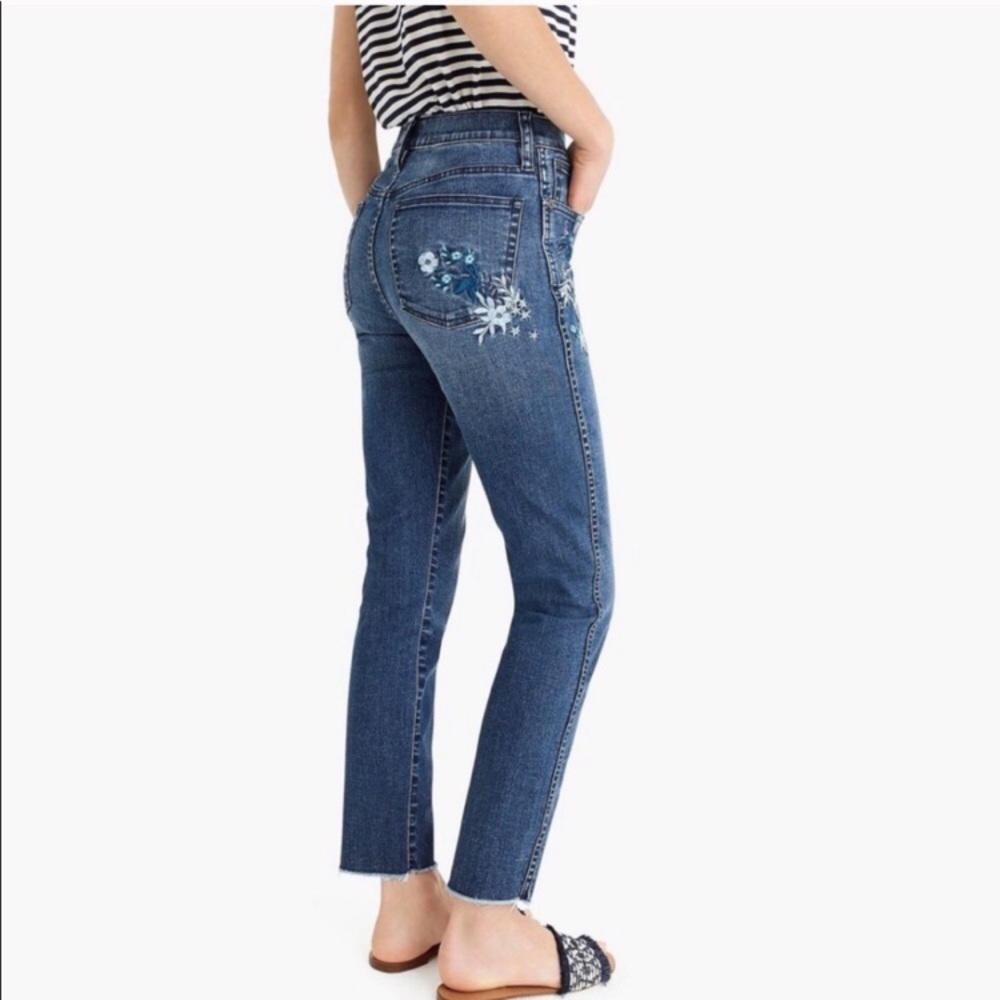 J. CREW Floral Embroidered Cropped Jeans Sz 26/2